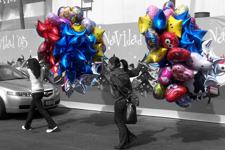 99 Colourful Balloons